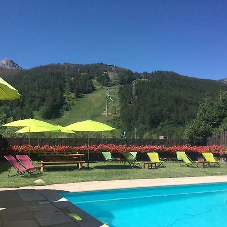Hotel Plein Sud Serre Chevalier Esterno foto