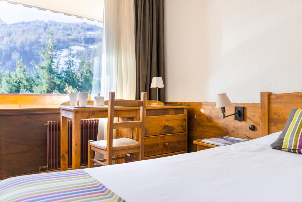 Hotel Plein Sud Serre Chevalier Esterno foto
