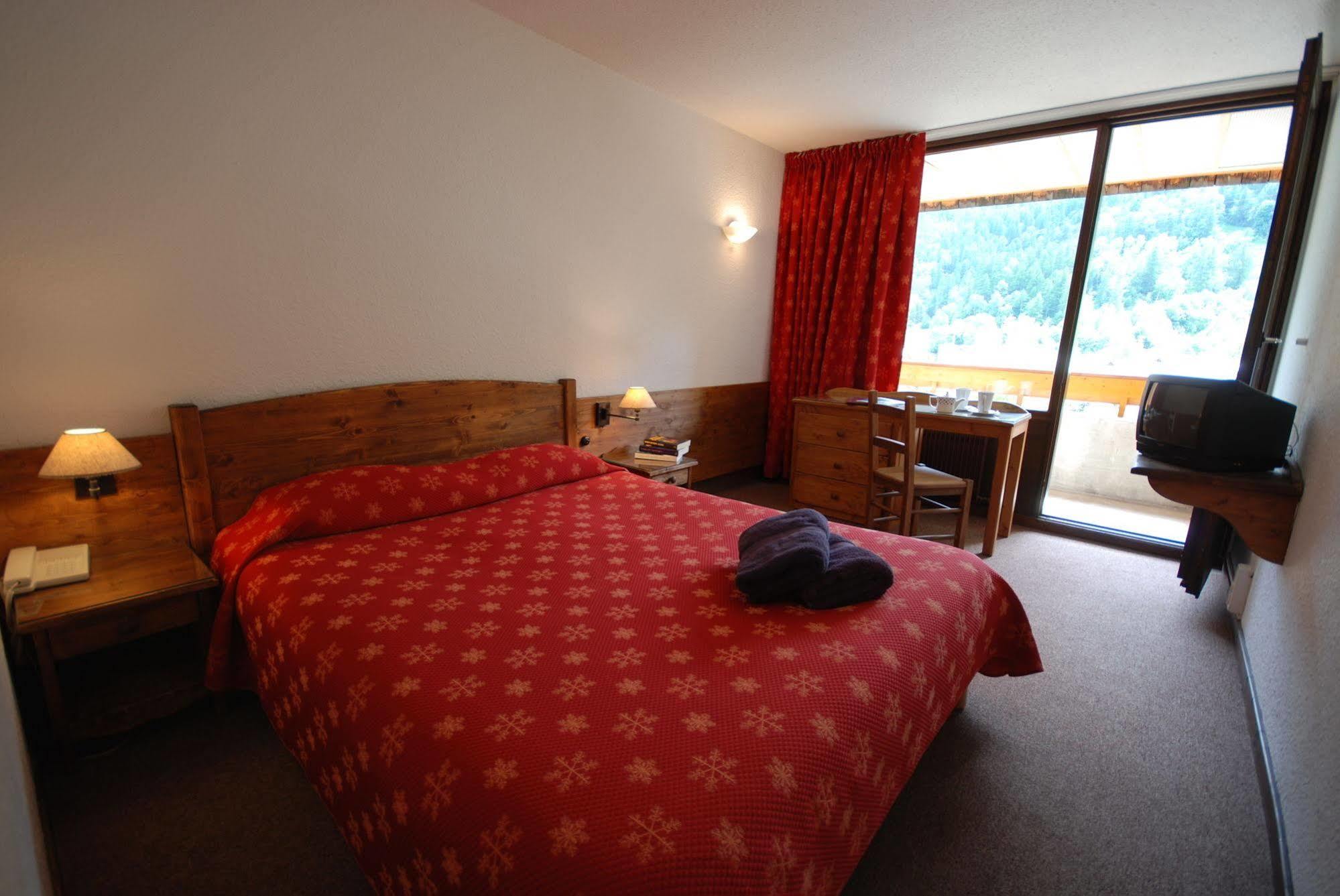 Hotel Plein Sud Serre Chevalier Esterno foto