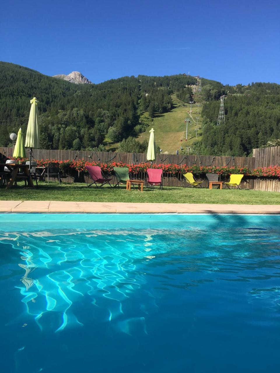 Hotel Plein Sud Serre Chevalier Esterno foto