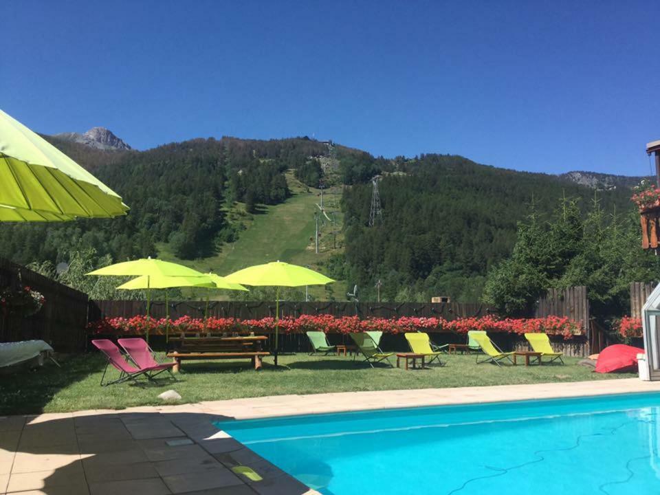 Hotel Plein Sud Serre Chevalier Esterno foto